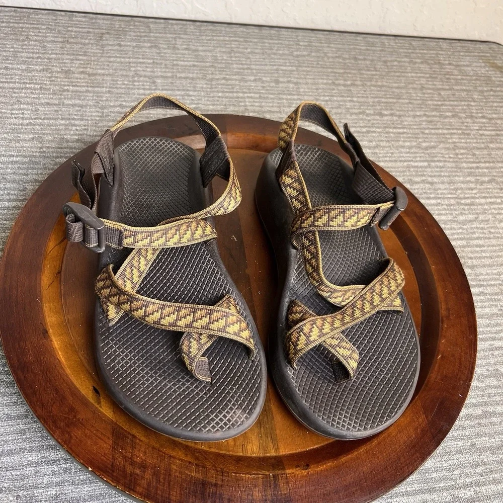 Chaco Z Cloud 2 Men Brown Strappy Sport Sandals Toe Loop Hiking Shoes 10 Granola